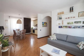 Гостиница Casa Sul Mare Seaside apt in front of the sea, Палермо